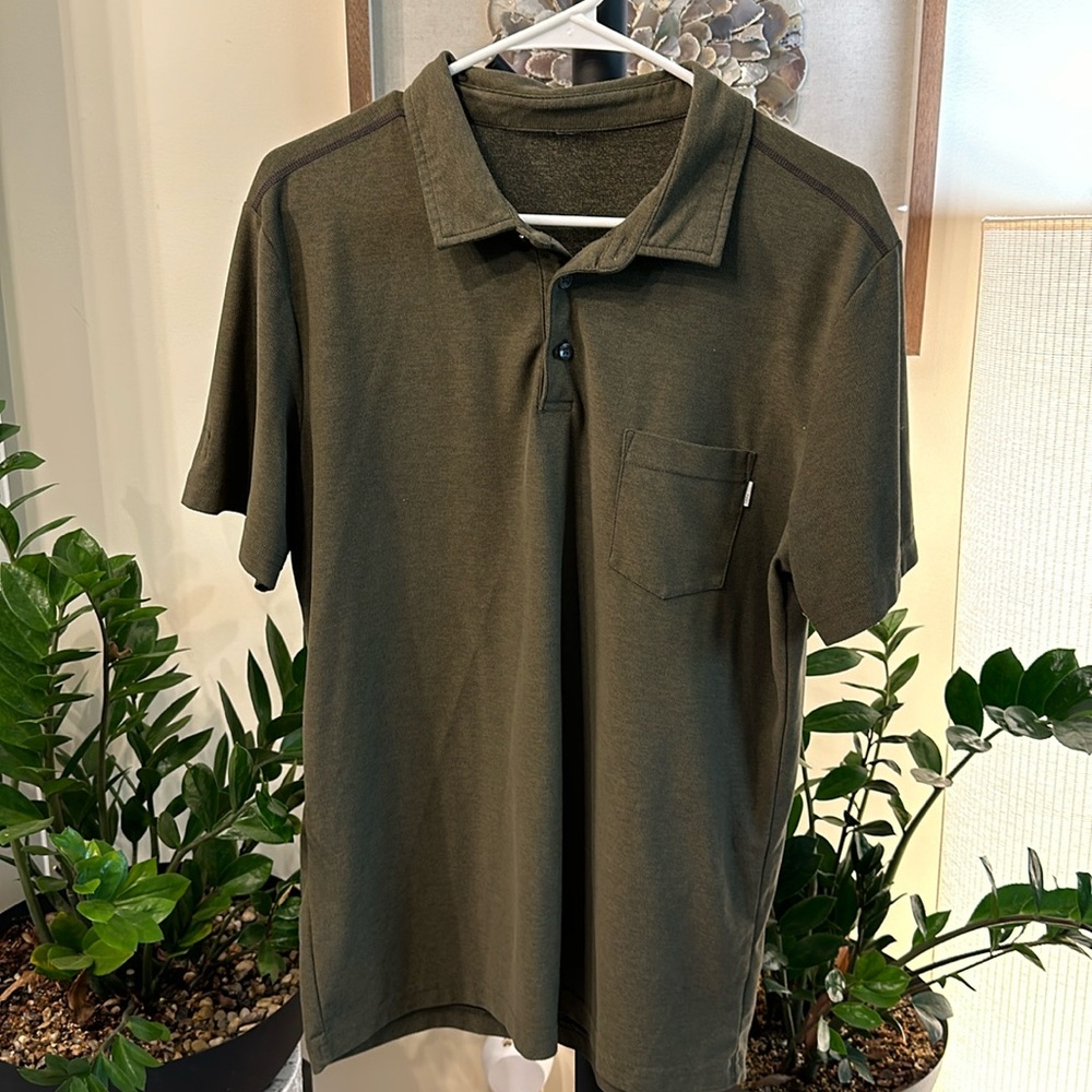 Vuori Mens Ace Pique Polo Collar Shirt M Oregano Green Short Sleeve Logo
